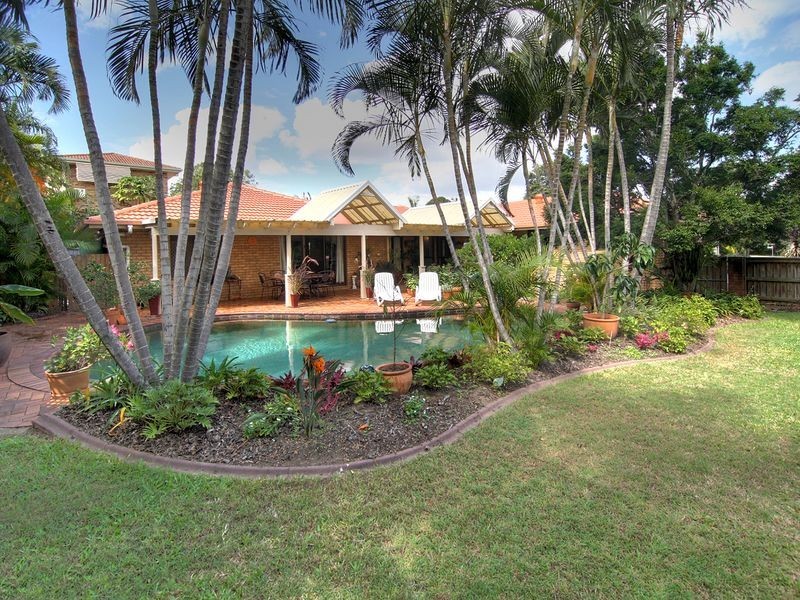 1 Cressbrook St, Eight Mile Plains QLD 4113