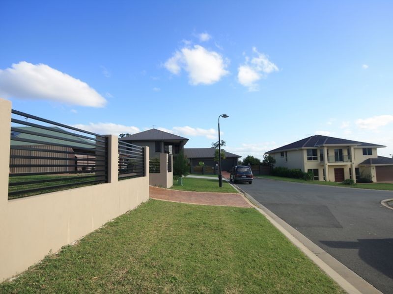 26 Hunter Cl, Calamvale QLD 4116