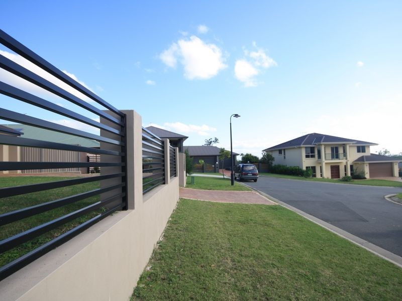 26 Hunter Cl, Calamvale QLD 4116