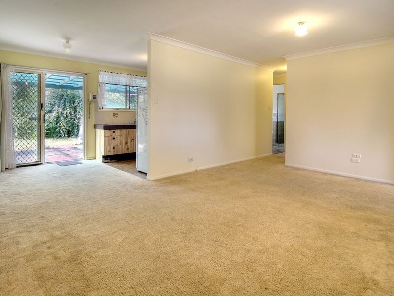 18 Parklands Dr, Boronia Heights QLD 4124