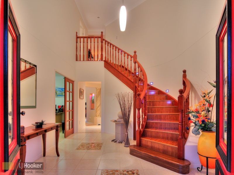 6 White Cedar Circuit, Stretton QLD 4116