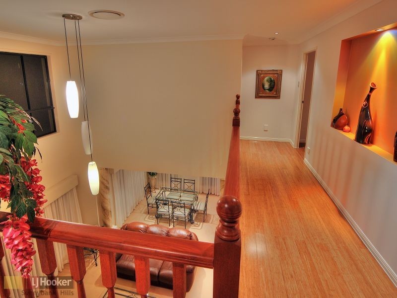 6 White Cedar Circuit, Stretton QLD 4116