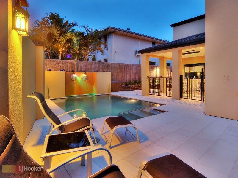 6 White Cedar Circuit, Stretton QLD 4116