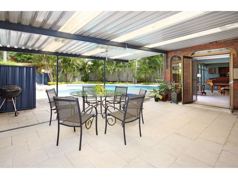 115 Garie St, Wishart QLD 4122