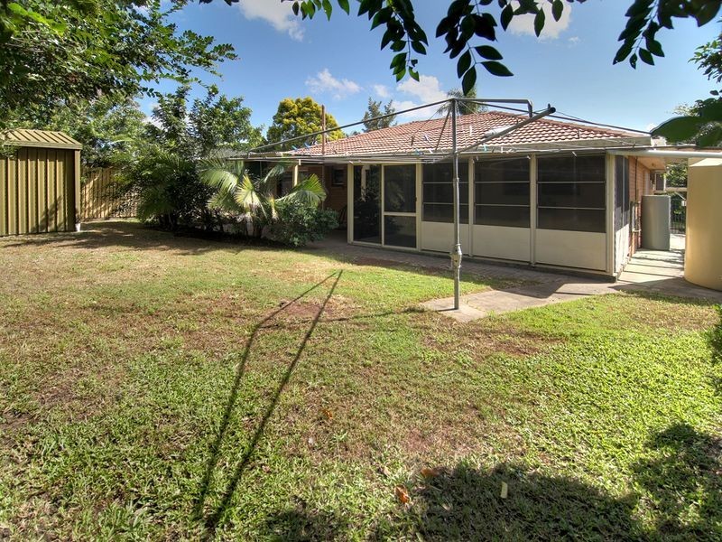 4 Vinca Street, Runcorn QLD 4113