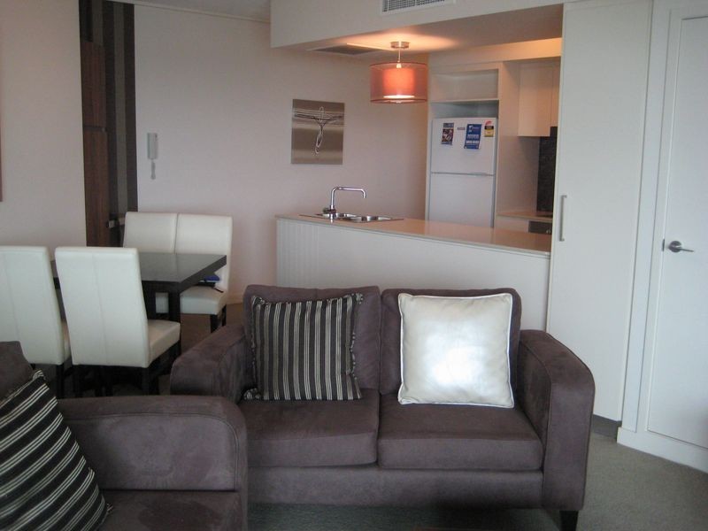 275/18 Tank St, Brisbane QLD 4000