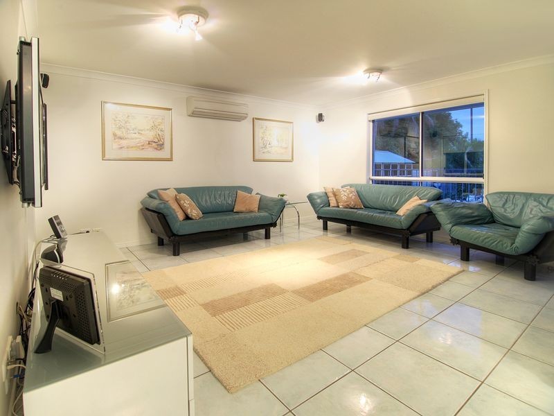 19 Magnolia Street, Stretton QLD 4116
