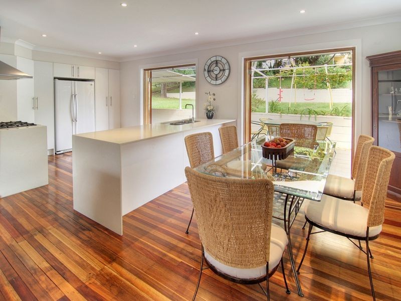 30 Hillock St, Coorparoo QLD 4151