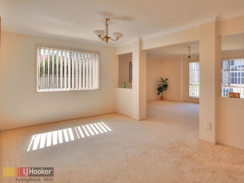 21 Parkhurst Place, Kuraby QLD 4112