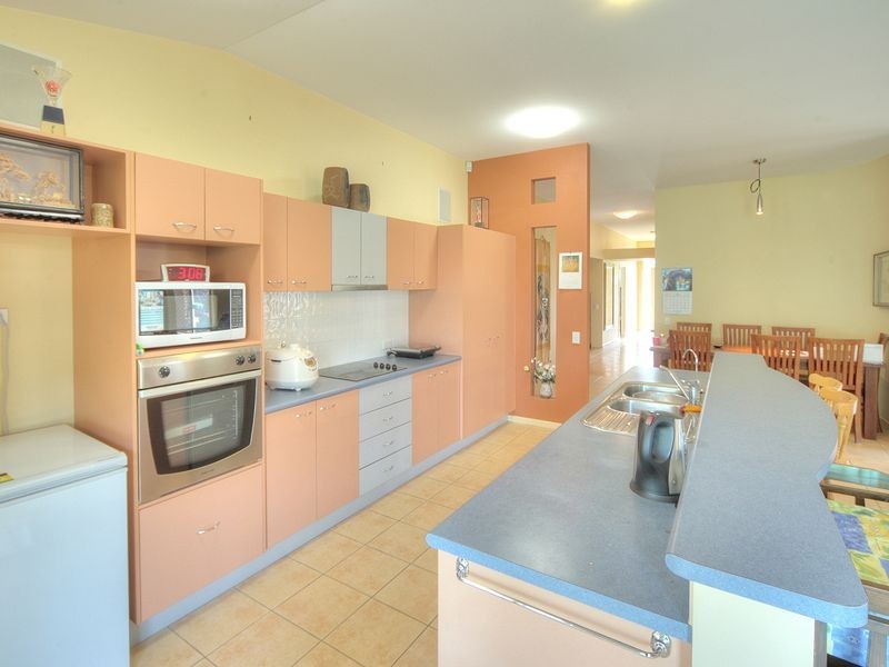 11 Lema Circuit, Kuraby QLD 4112