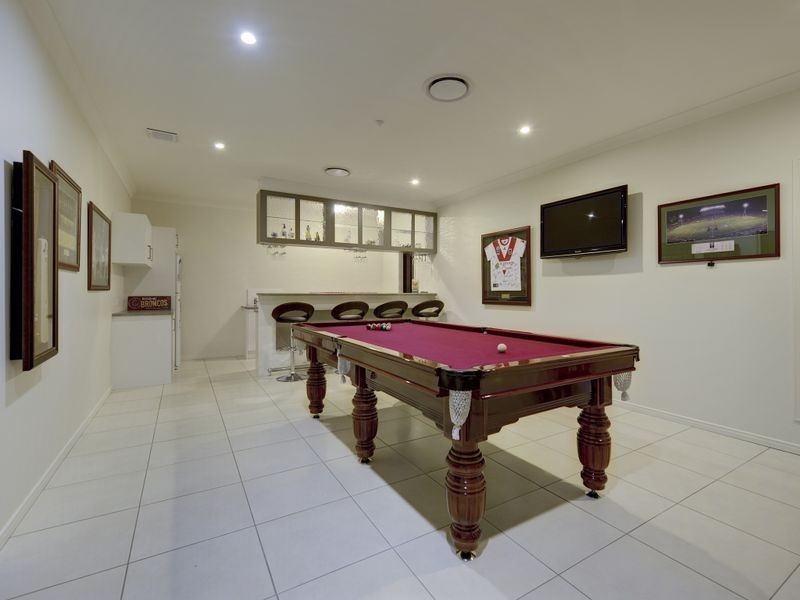 1 Rutherglen Crescent, Calamvale QLD 4116