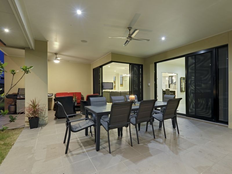 1 Rutherglen Crescent, Calamvale QLD 4116