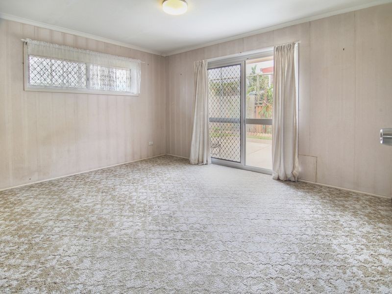 6 Devonlea Street, Eight Mile Plains QLD 4113