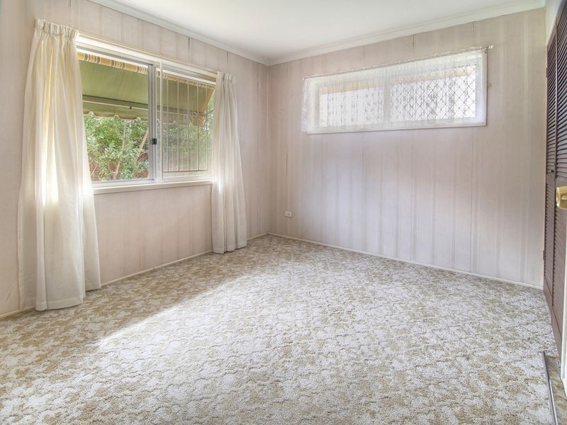 6 Devonlea Street, Eight Mile Plains QLD 4113