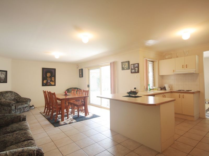 24 Reardon Street, Calamvale QLD 4116