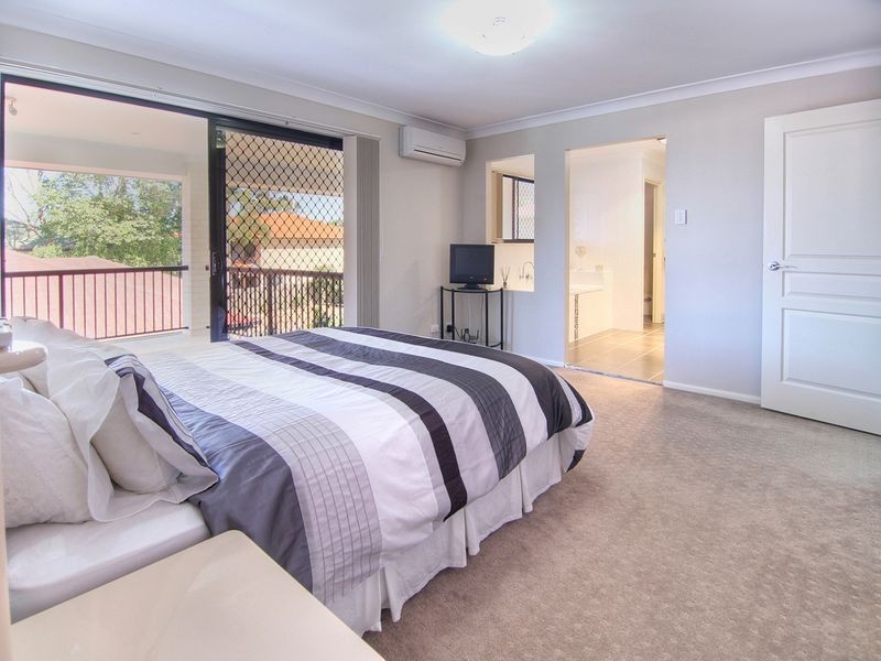 28 Semper Place, Calamvale QLD 4116