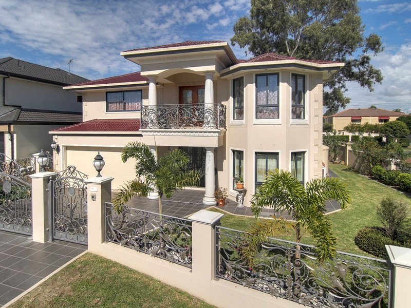 1 Amber Close, Eight Mile Plains QLD 4113