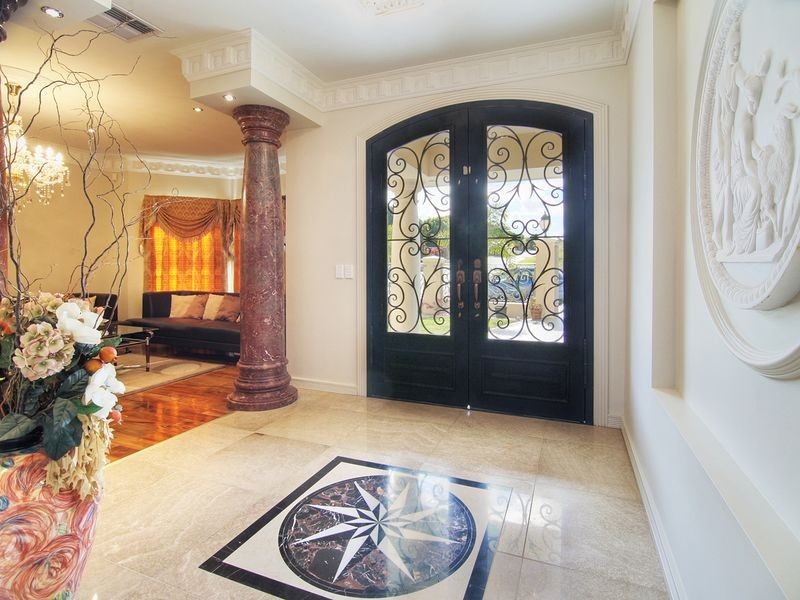 1 Amber Close, Eight Mile Plains QLD 4113