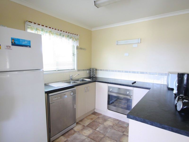 8 Chardean Street, Acacia Ridge QLD 4110