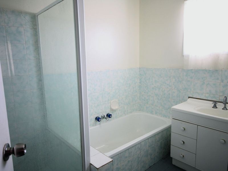 8 Chardean Street, Acacia Ridge QLD 4110