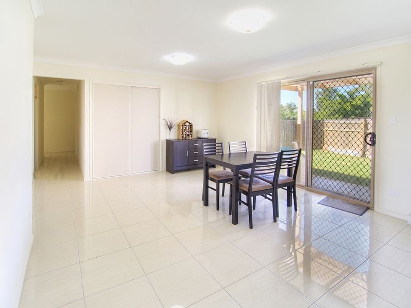 18 Lenton Place, Calamvale QLD 4116