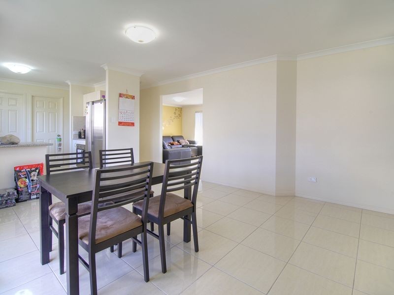 18 Lenton Place, Calamvale QLD 4116