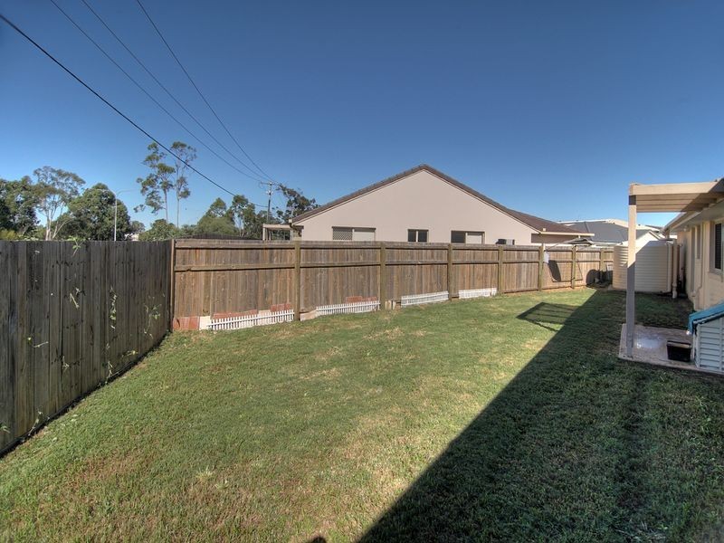 18 Lenton Place, Calamvale QLD 4116