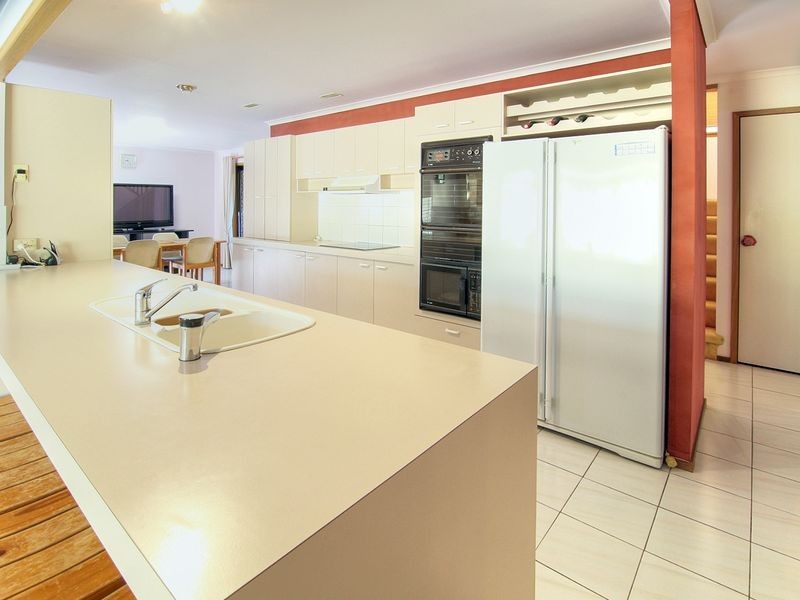 86 Janda Street, Robertson QLD 4109