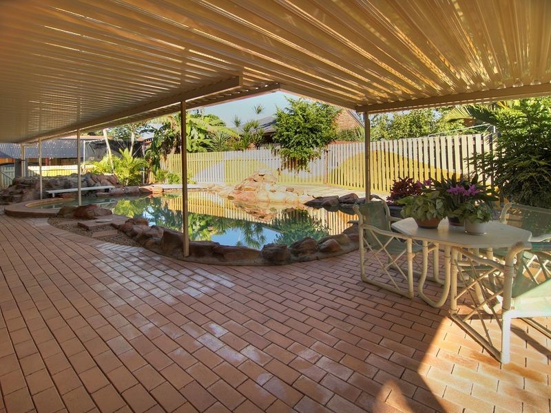 86 Janda Street, Robertson QLD 4109