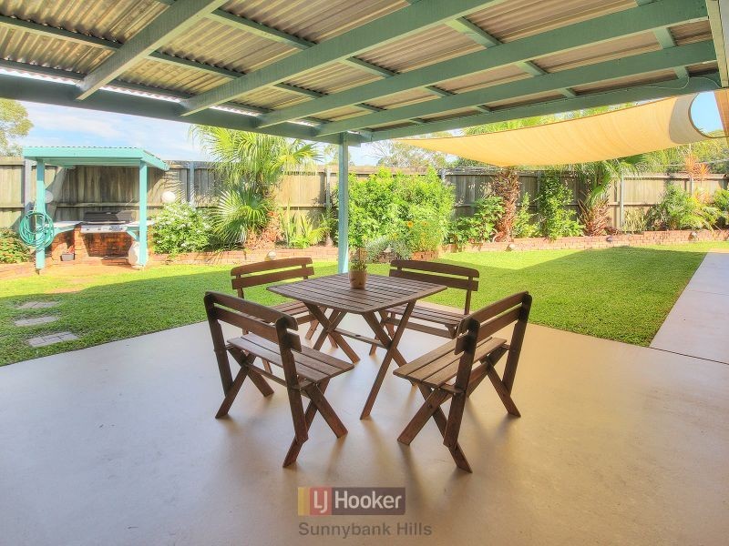 10 Spring Close, Calamvale QLD 4116