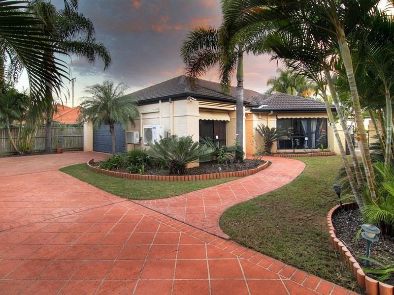 11 Sunrise Close, Runcorn QLD 4113