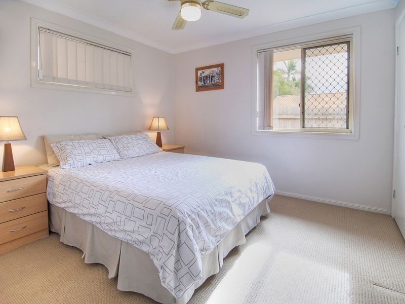 24 Copeton Crescent, Parkinson QLD 4115