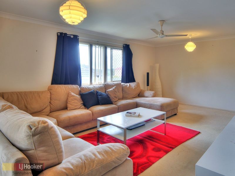 27 Mayfair Place, Stretton QLD 4116