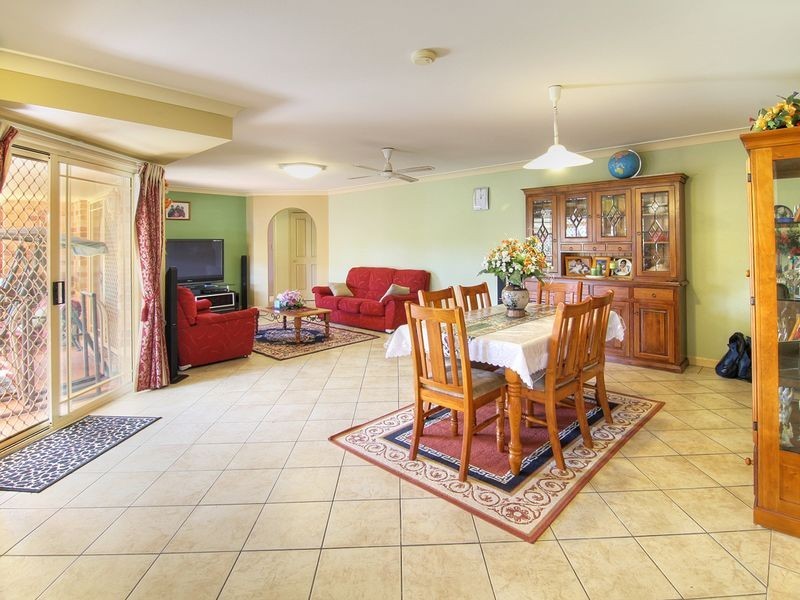 1 Autumn Close, Calamvale QLD 4116