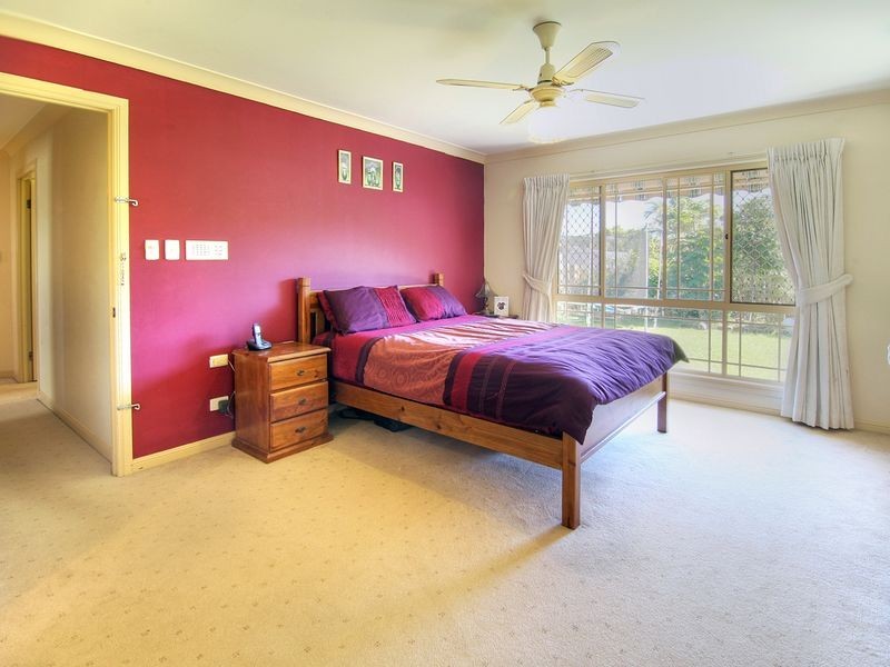 1 Autumn Close, Calamvale QLD 4116