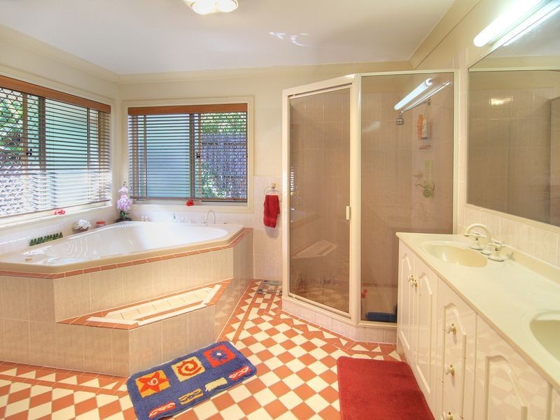 1 Autumn Close, Calamvale QLD 4116