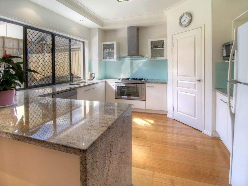 35 Manor Street, Eight Mile Plains QLD 4113