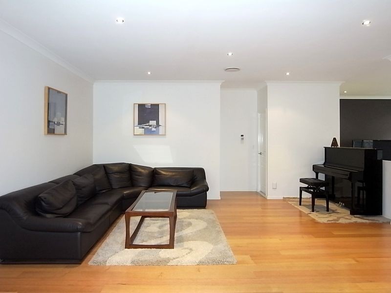 35 Manor Street, Eight Mile Plains QLD 4113