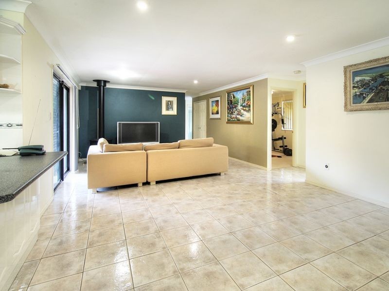 43 Lancaster Circuit, Stretton QLD 4116