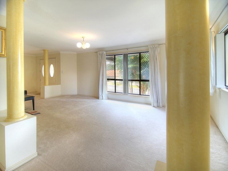 43 Lancaster Circuit, Stretton QLD 4116