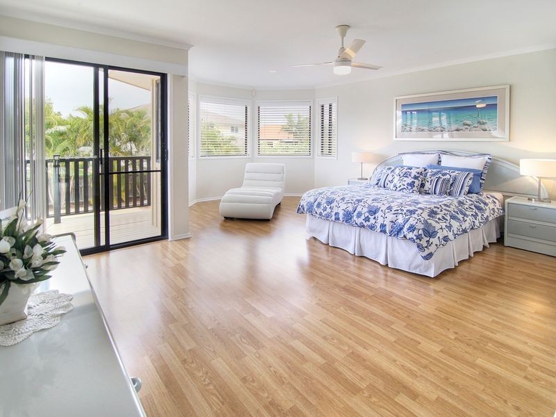 60 Lake Eyre Crescent, Parkinson QLD 4115