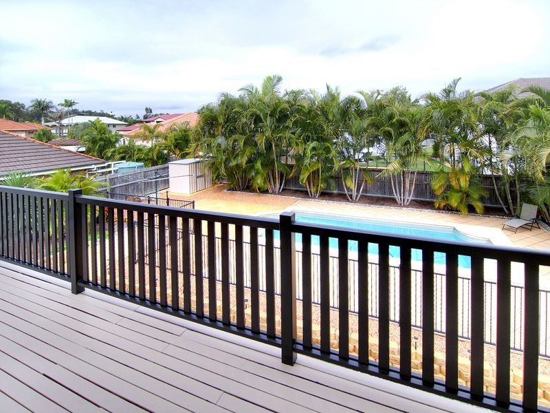 60 Lake Eyre Crescent, Parkinson QLD 4115