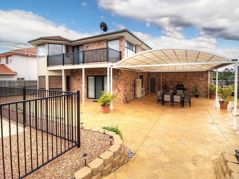 60 Lake Eyre Crescent, Parkinson QLD 4115