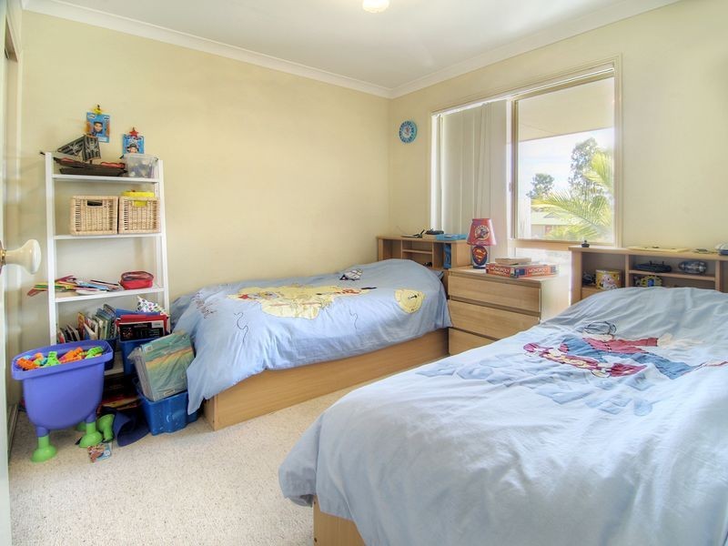 8 Wilshire Place, Runcorn QLD 4113