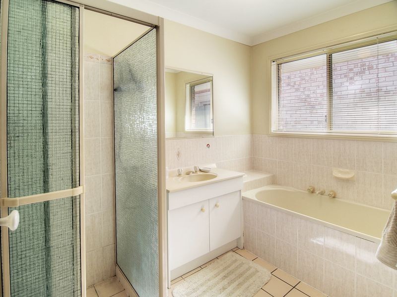 8 Wilshire Place, Runcorn QLD 4113