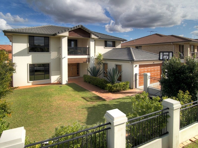 79 White Cedar Circuit, Stretton QLD 4116