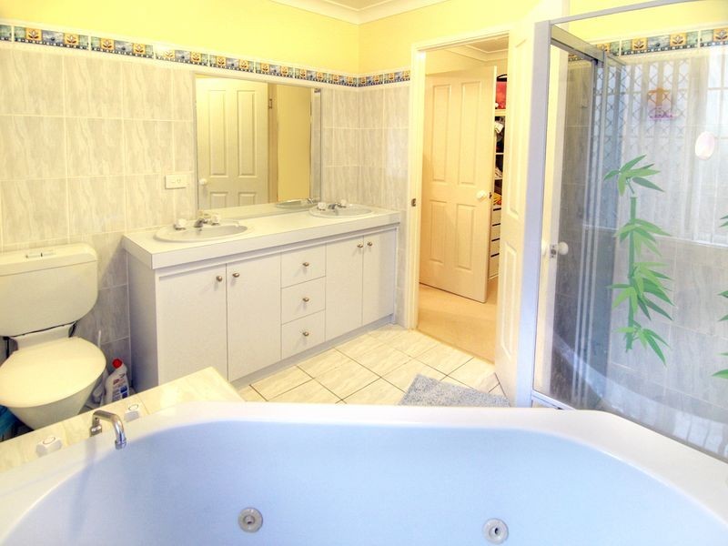 51 Palatine Street, Calamvale QLD 4116