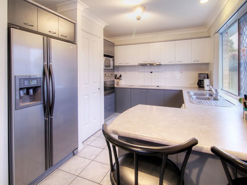 28 Tarra Place, Parkinson QLD 4115