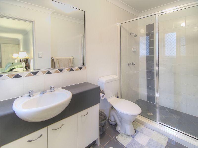 28 Tarra Place, Parkinson QLD 4115