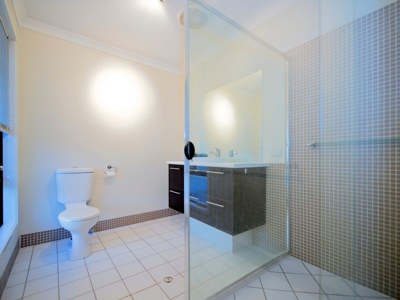78 Woodlark Crescent, Parkinson QLD 4115